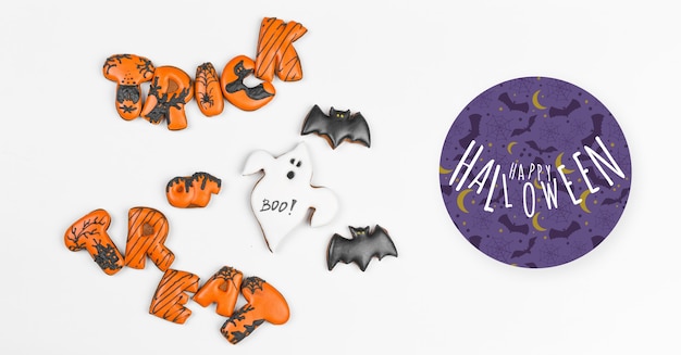 Halloween peperkoek cookie geïsoleerd op witte mock up