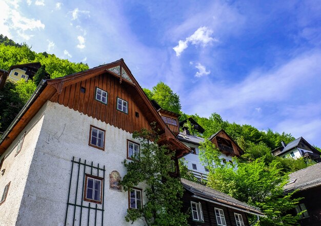 Hallstatt Oostenrijk29 april 2018 Dorpsplein in Hallstatt