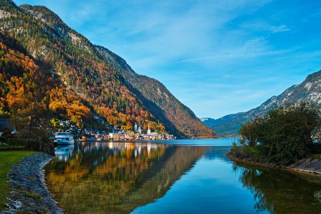 Foto villaggio di hallstatt, austria