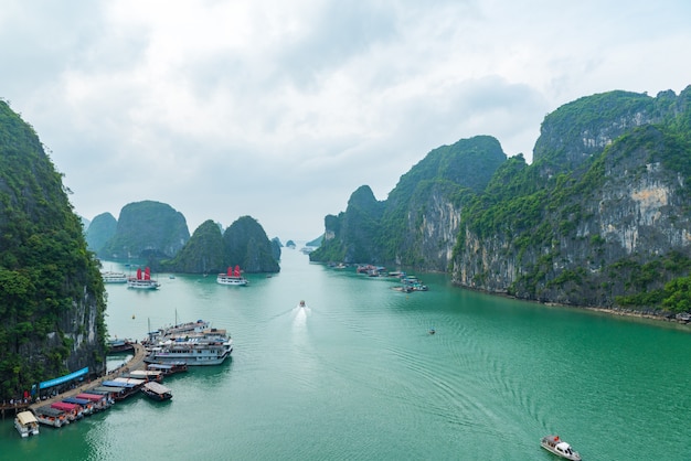 Halong bay uitzicht