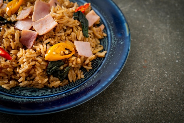 Ham fried rice with herbs and spices