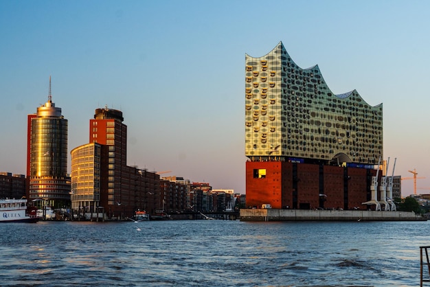 Photo hamburg elbphilharmonie am abend