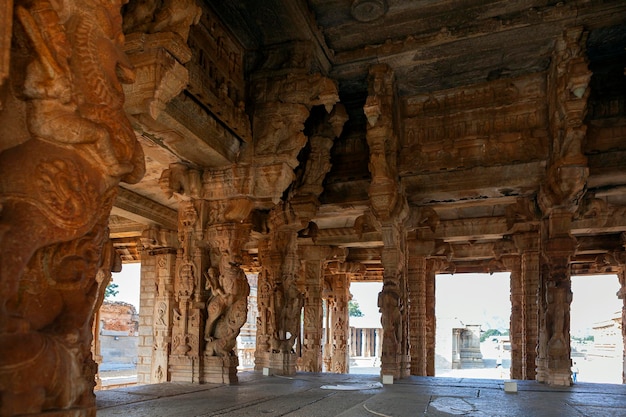 Hampi fu la capitale dell'impero vijayanagara nel 14° secolo