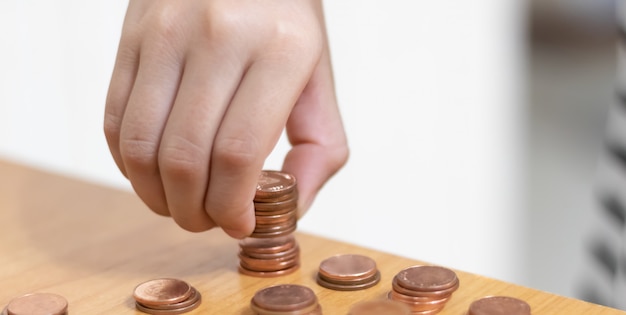 Photo hand and coins