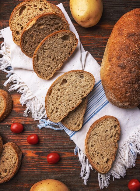 Foto handgemaakt gesneden toastbrood