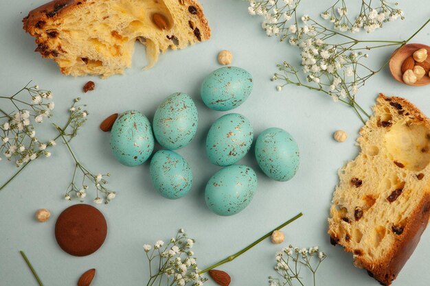 Handgeschilderde pastelkleurige paaseierenachtergrond