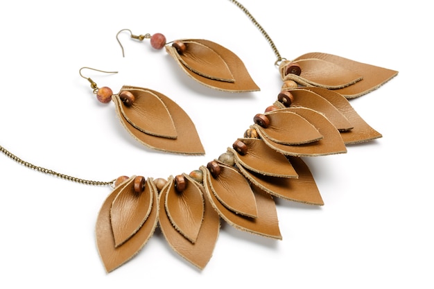 Photo handicraft necklace and earrings in the form of petals made of brown leather