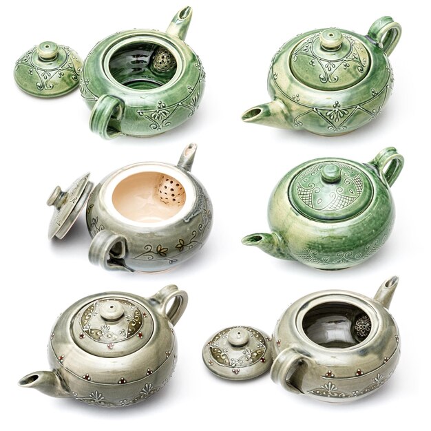 Photo handmade ceramic teapots