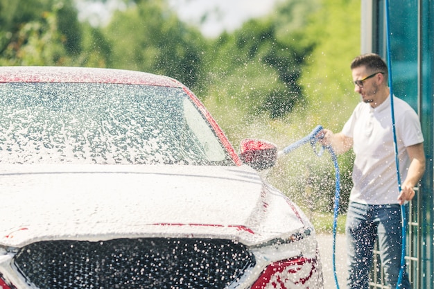 Handmatig autowassen