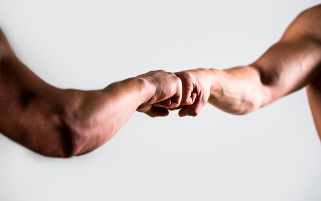 Foto mani uomo persone pugno urto squadra lavoro di squadra