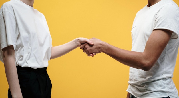 Foto handshake vista ravvicinata del contesto concetto di accordo commerciale