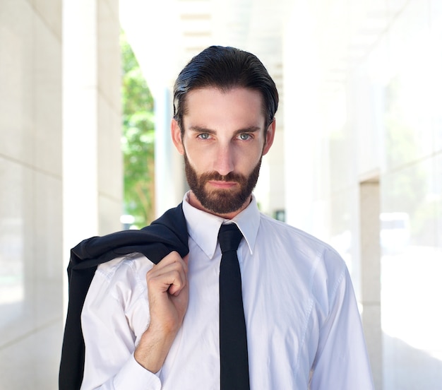 Photo handsome businessman with white shirt and black tie