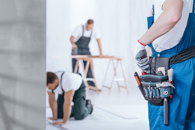 Photo handyman with tool belt