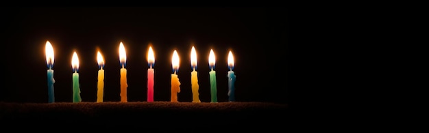 Photo hanukkah jewish religious holiday of candles nine burning candles the feast of fire and light