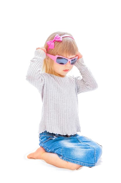 Photo happy baby girl on white background