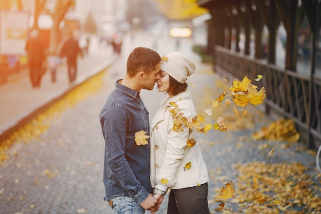 happy couple in the city