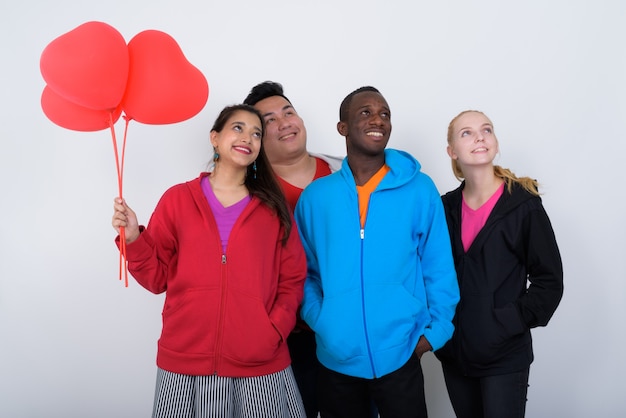 Photo happy diverse group of multi ethnic friends smiling