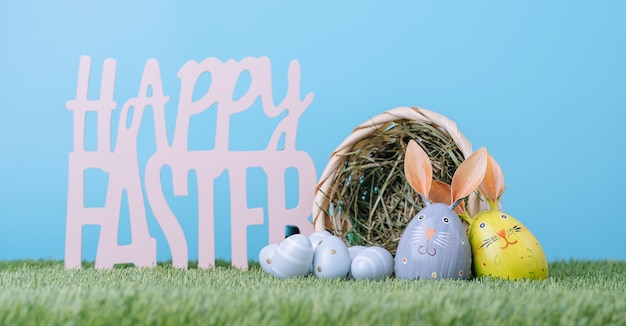 Happy easter background with eggs and bunny