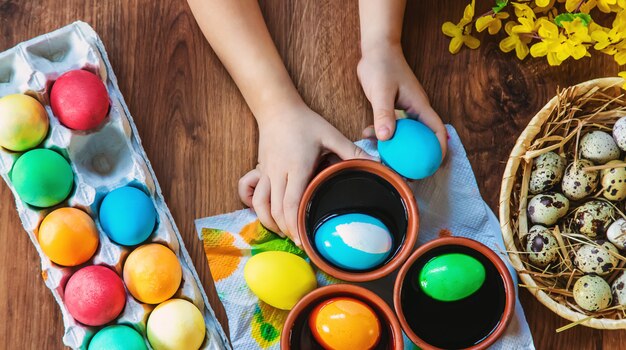 Happy easter. Eggs Selective focus.