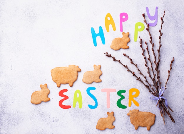 Foto buona pasqua testo e uova di colore