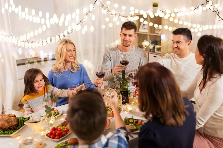 Photo happy family having dinner party at home