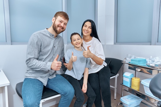 Happy family shows like in doctor's office