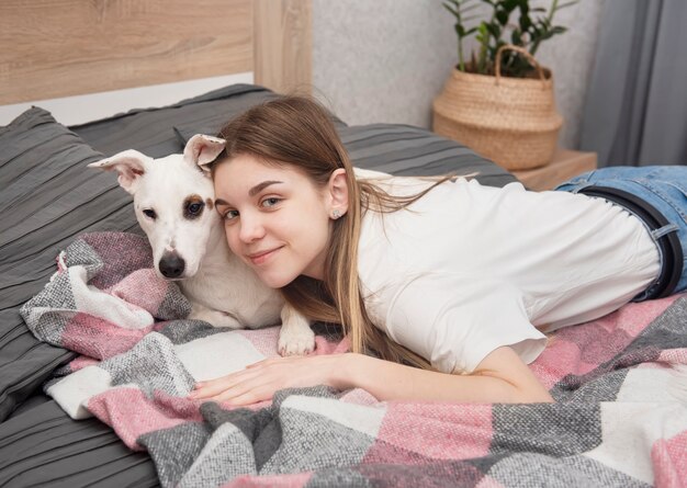 Photo happy girl with dog.