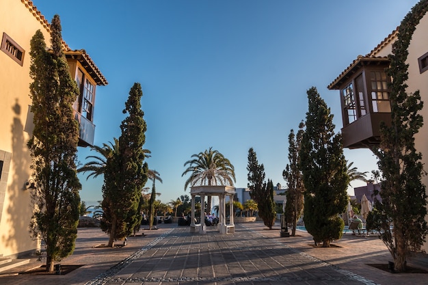 Photo happy holidays in the canary islands, spain