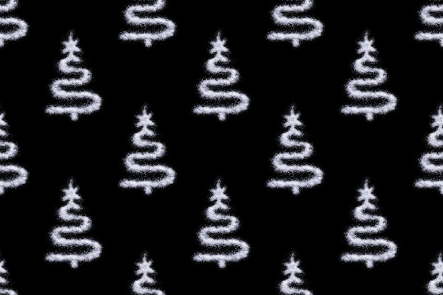 С Новым Годом. Рождественский фон - творческая рождественская елка, окрашенная солью, как снег, на черном фоне. Минимальная концепция праздника
