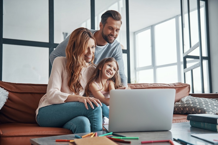 Photo happy young family bonding together at home