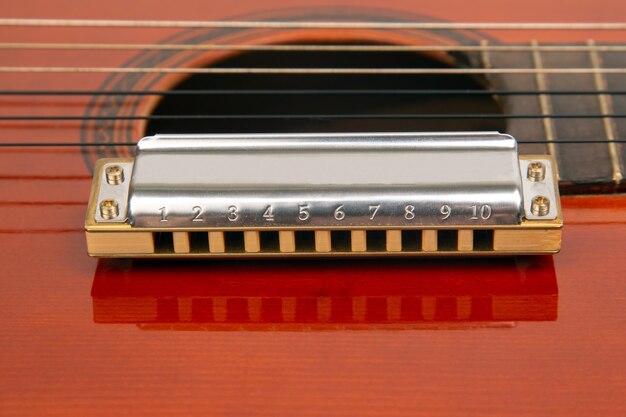 Harmonica shop wind instrument