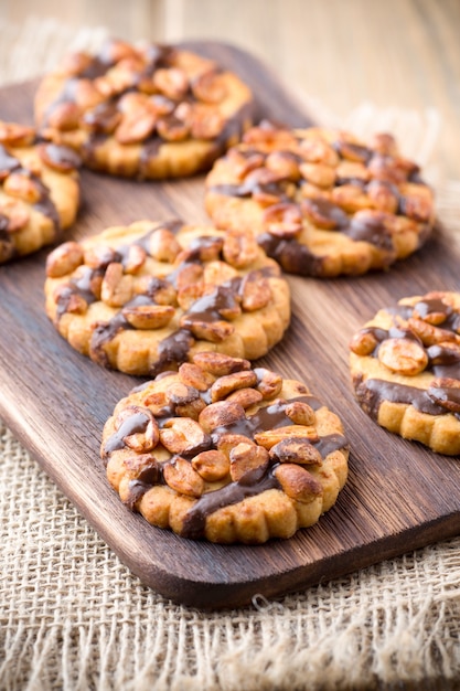 Havermoutkoekjes met hazelnoten en chocolade