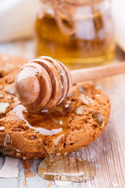 Havermoutkoekjes met honing en melk