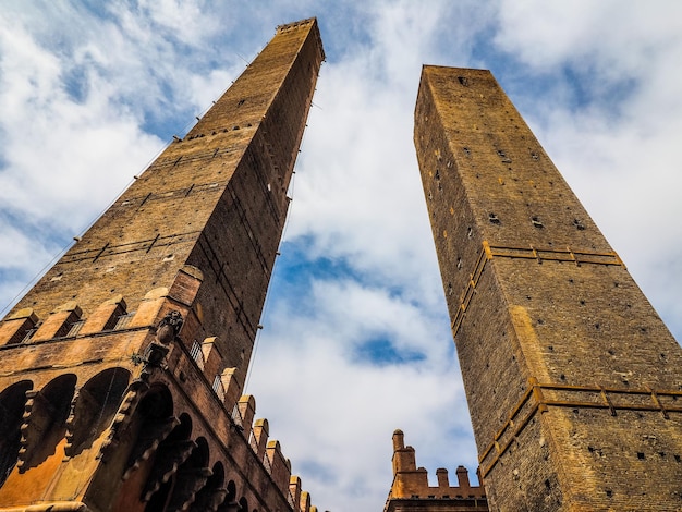 HDR Due torri Twee torens in Bologna