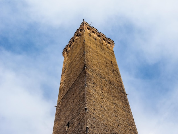 HDR Due torri 볼로냐의 두 개의 타워