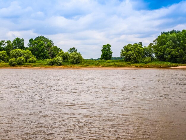 HDR Elbe rivier in Dessau Duitsland