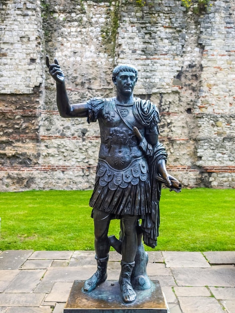 HDR Emperor Trajan Statue