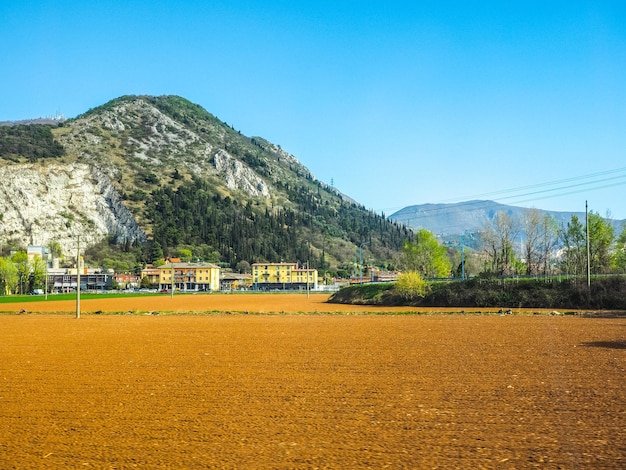 HDR Garda prealps в Брешии