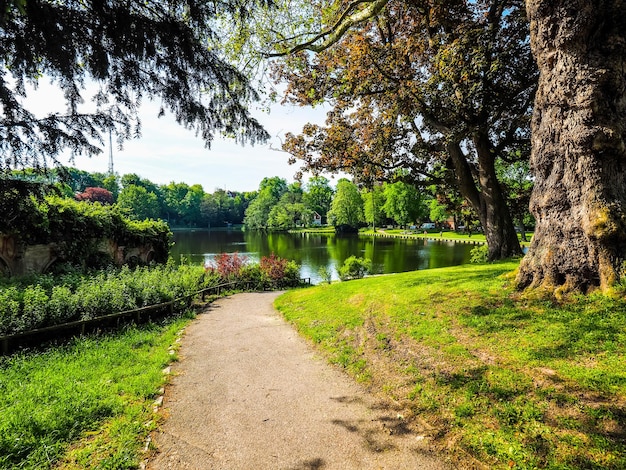 Photo hdr muehlenteich pond in luebeck