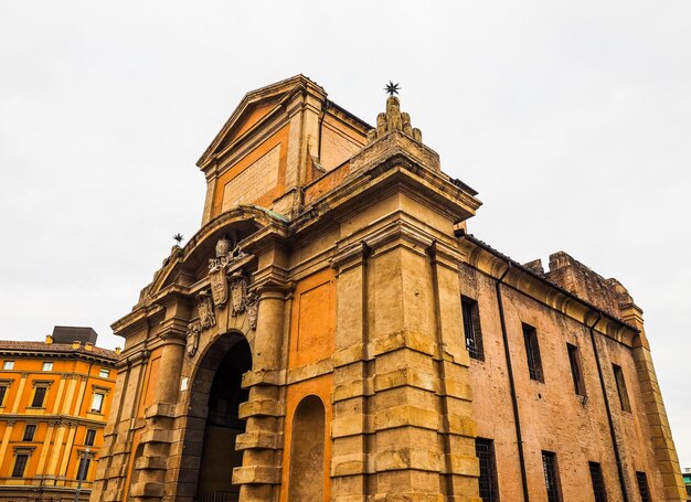 HDR Porta Galliera in Bologna