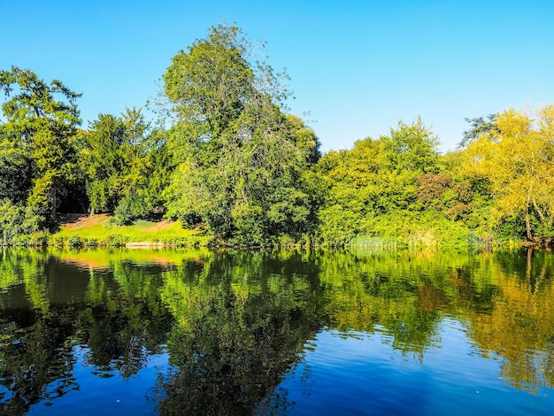 HDR-rivier Avon in Stratford upon Avon