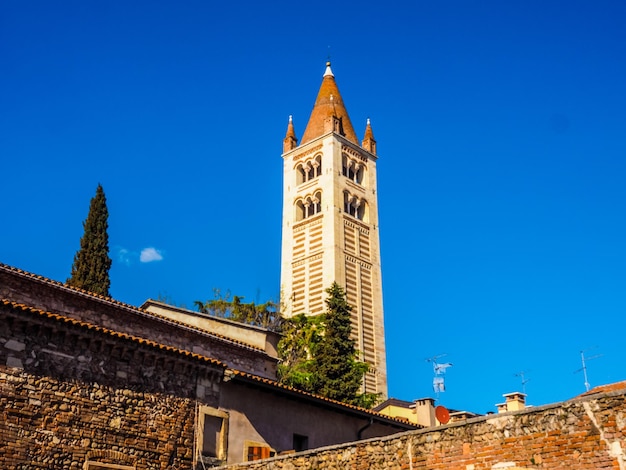 HDR San Zeno-basiliek in Verona