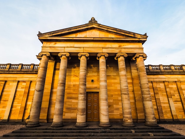 Hdr scottish national gallery in edinburgh