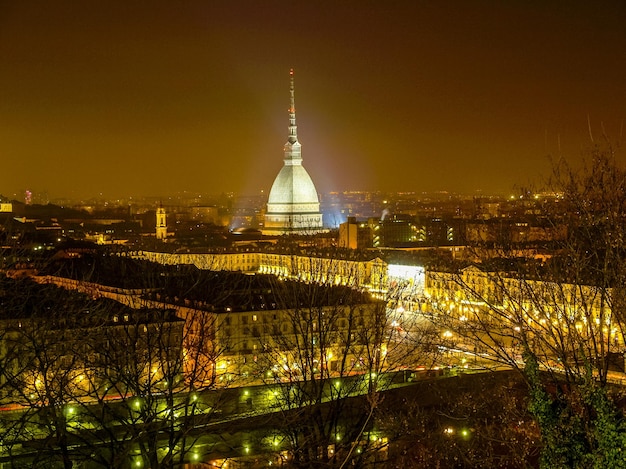 HDR Turin view at night