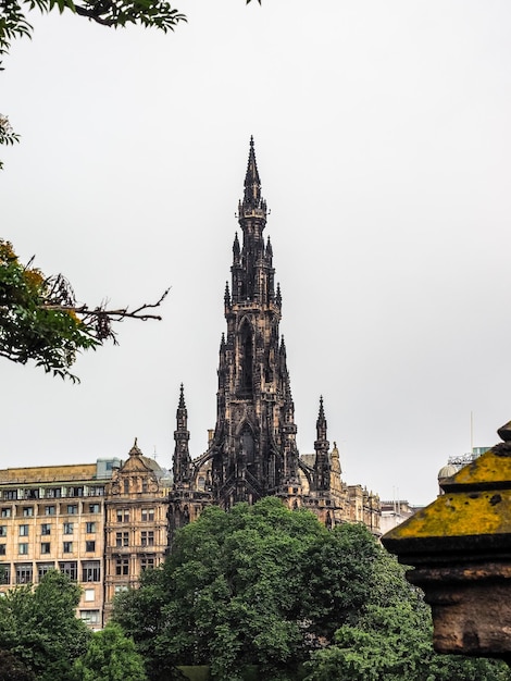 Monumento hdr a walter scott a edimburgo