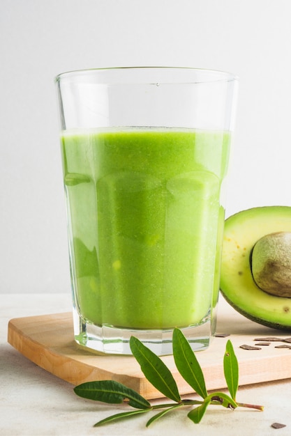 Healthy and delicious green smoothie