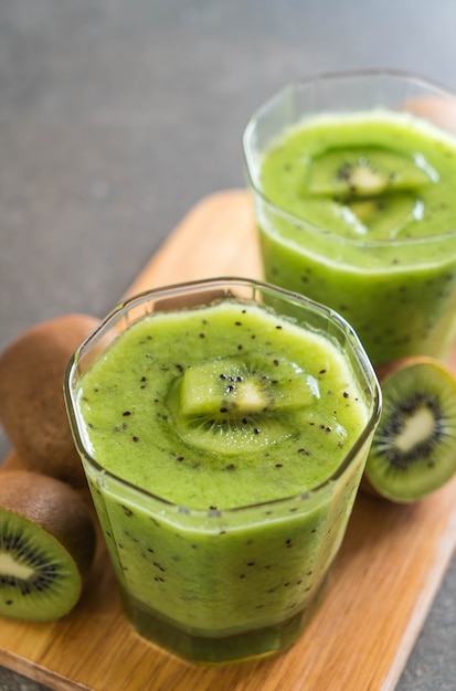 Healthy fresh kiwi smoothie in glass