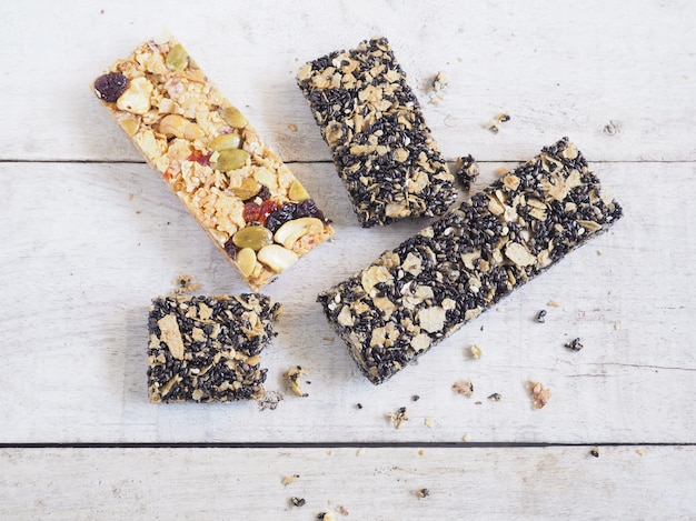 Healthy granola bar