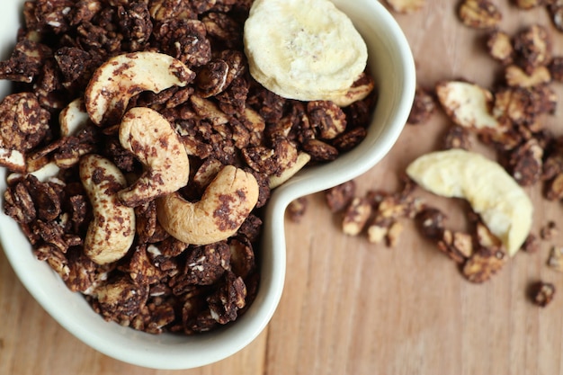 Granola sano con anacardi