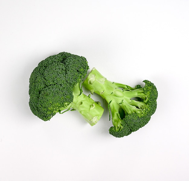 Foto broccoli crudi organici verdi sani